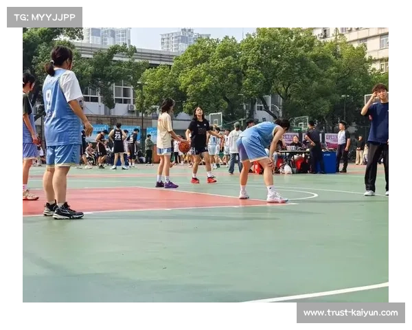 中国街球手曹芳杨政入选NBA发展联盟新星赛草根篮球与职业体系深度融合 中国街球手曹芳杨政入选NBA发展联盟新星赛草根篮球与职业体系深度融合